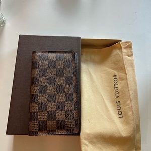 Authentic Louis Vuitton Wallet Perfect Christmas Present